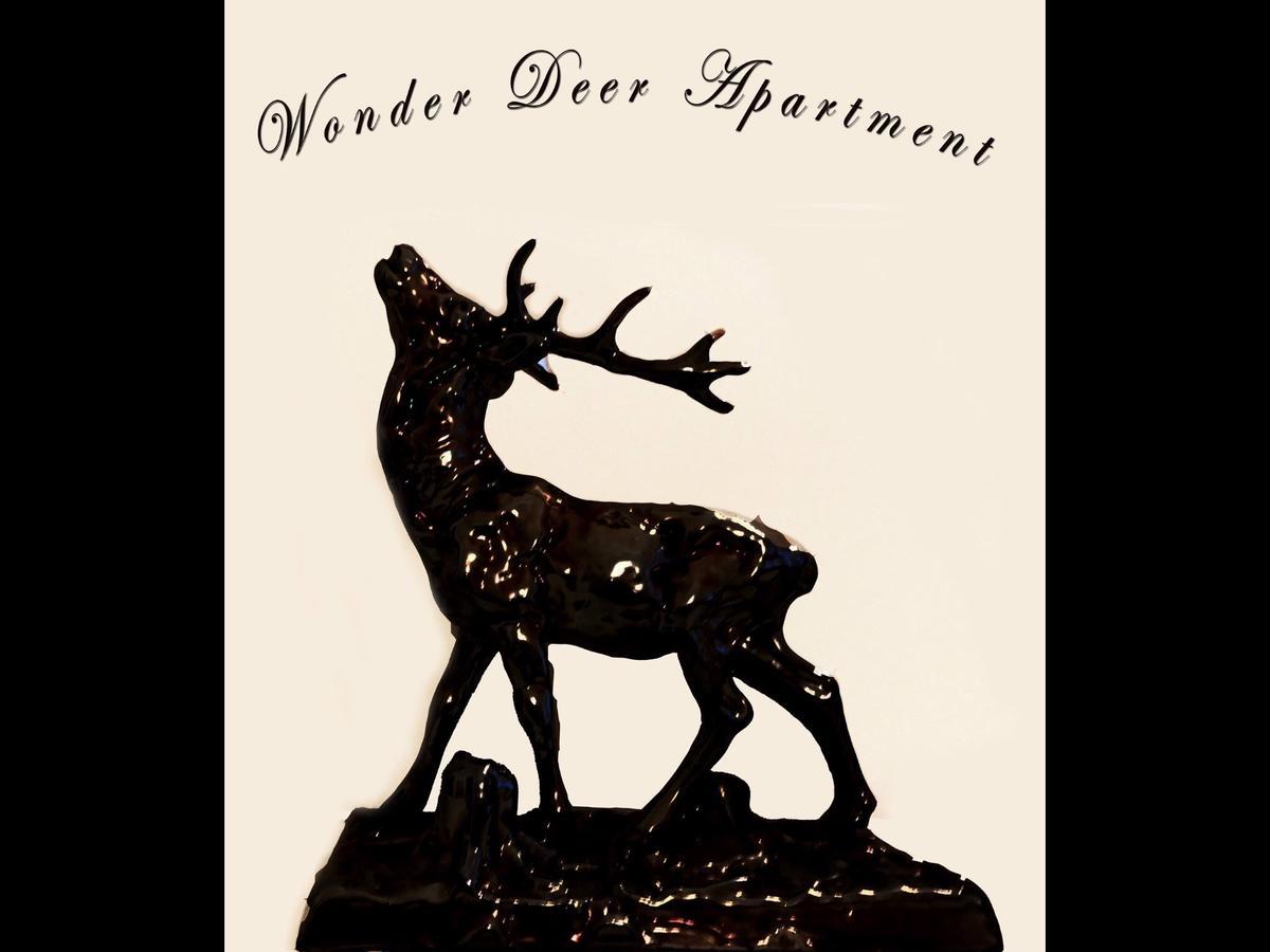 Wonder Deer Lux Apartment At The Parliament Self Check-In Budapest Eksteriør bilde